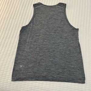 Men’s Lululemon sleeveless